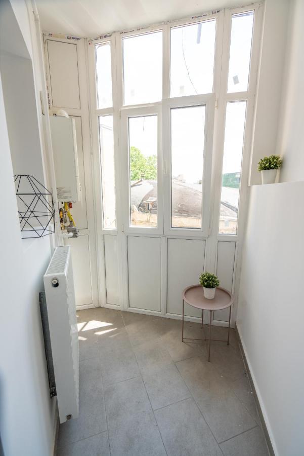 Cozy Design Apartament In Magheru بوخارست المظهر الخارجي الصورة